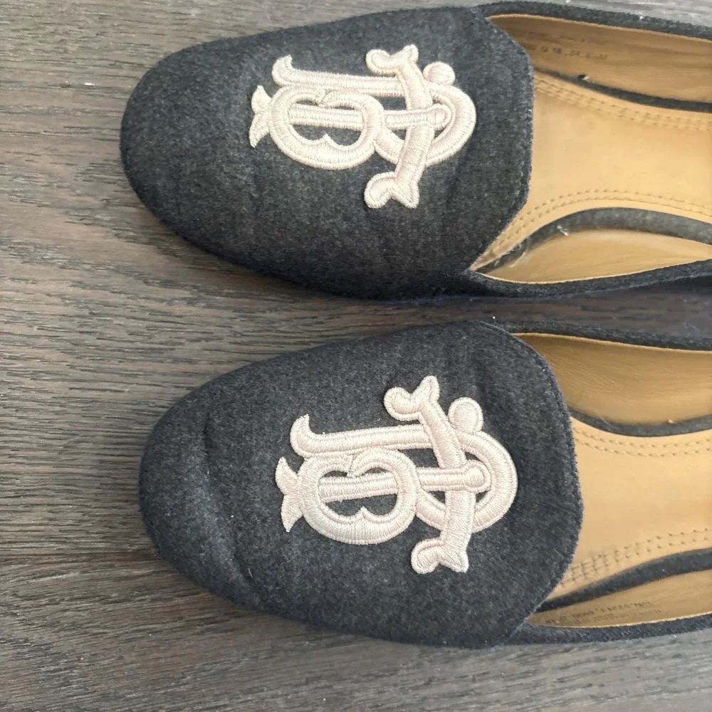 Tory Burch Wall Grey Flats Women's Size 6 1/2